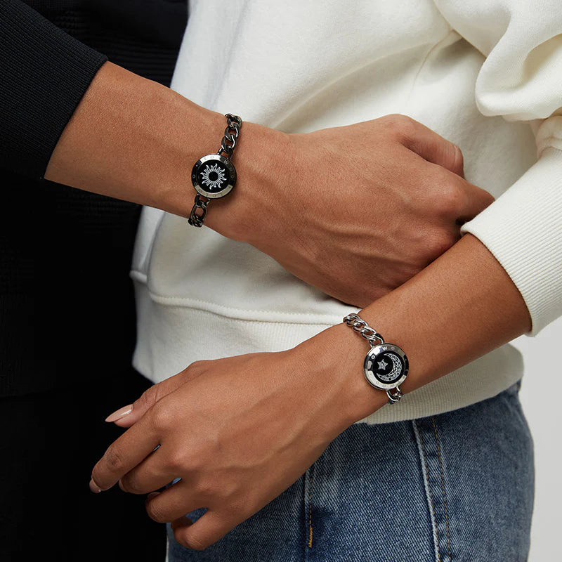 Sun&Moon smart bracelets with Figaro chain